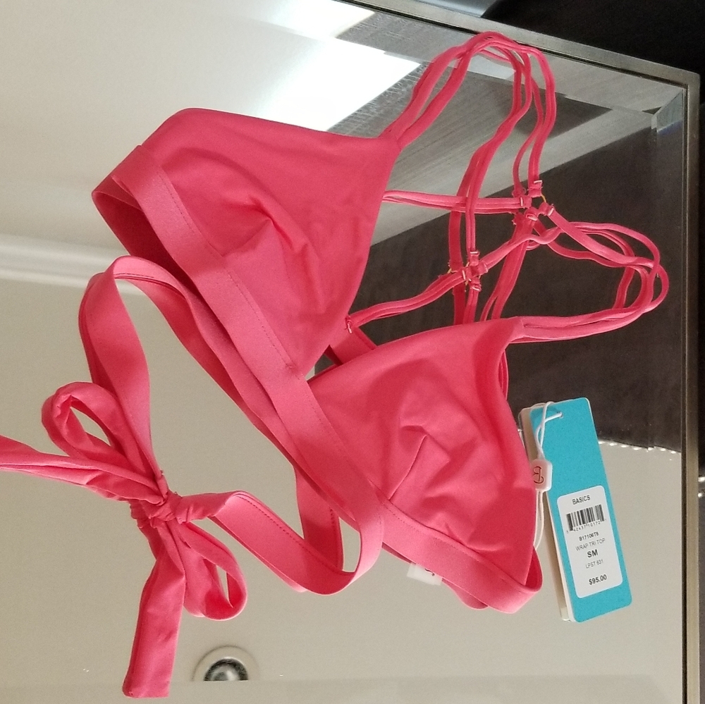 Beachbunny swimwear top